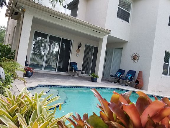 3rd image of 3052 SW 163rd Ave