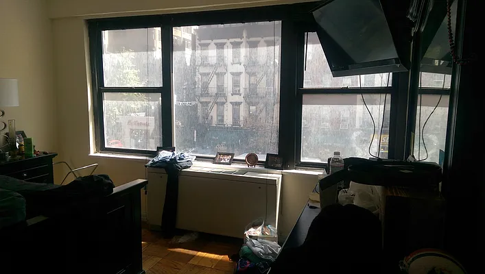 Rented by Olympia House Management | media 53