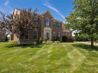 9372 Aspen Brook Ct, Centerville, OH 45458