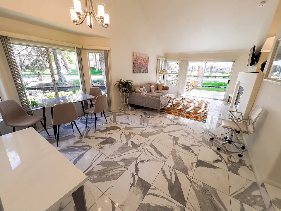 7068 Bright Springs Ct