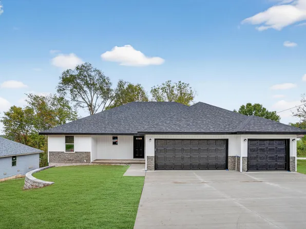 100 Northview Terrace, Ash Grove, MO 65604