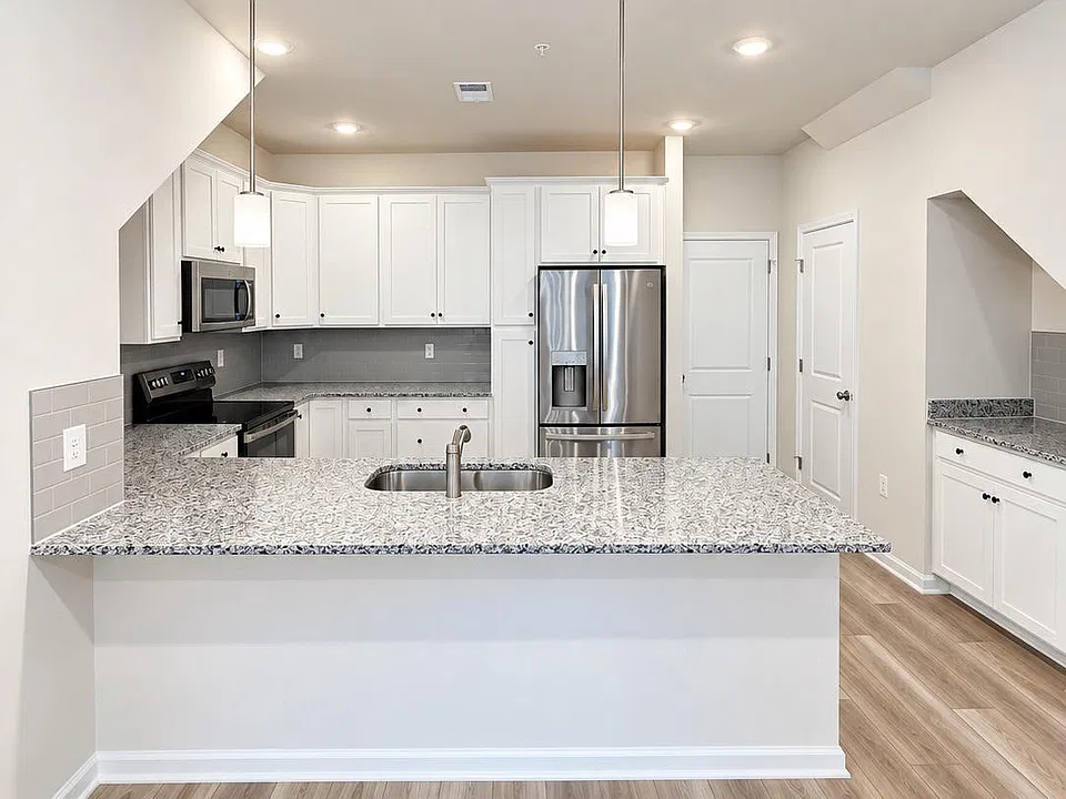 42635 Darala Dr