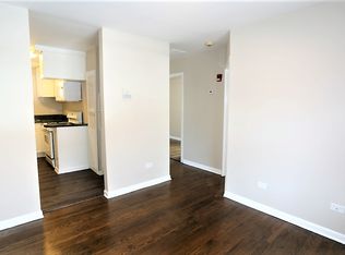 3517 W Grace St APT 1W, Chicago, IL 60618