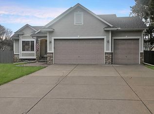 9146 Zumbrota St NE, Blaine, MN 55449