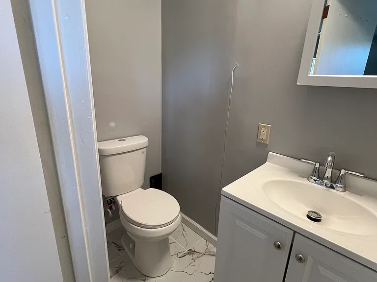 310 Roup Ave #1A — Photo 12