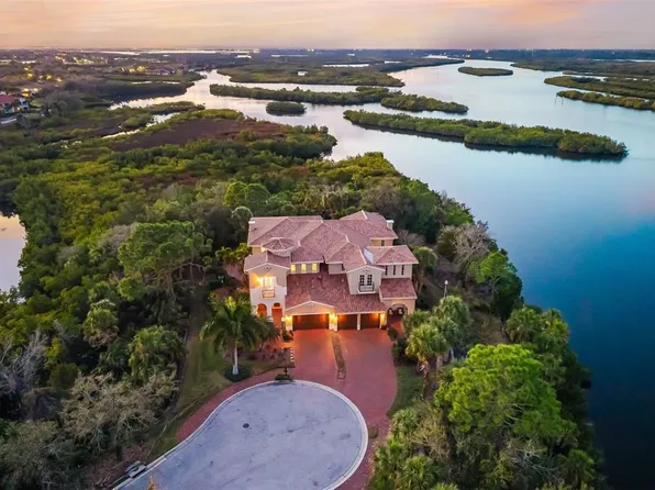 1045 Fish Hook Cv, Bradenton, FL 34212