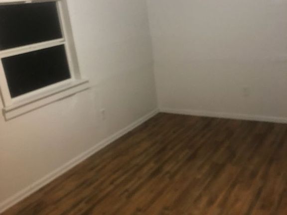 3rd image of 319 Woodford Ave APT C