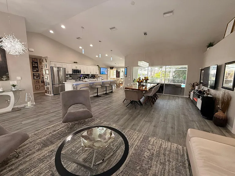 4238 Surfside Ct — Photo 20