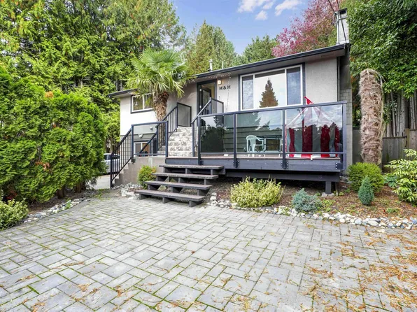 14375 68th Ave, Surrey, BC V3W 2H5