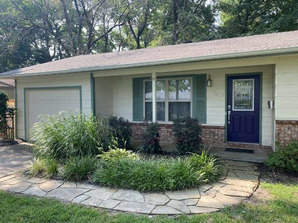 1004 SE 4th St