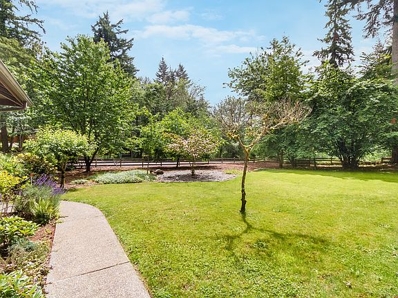 2nd image of 23512 Country Dr E