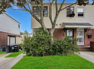 67-54 212th St, Flushing, NY 11364