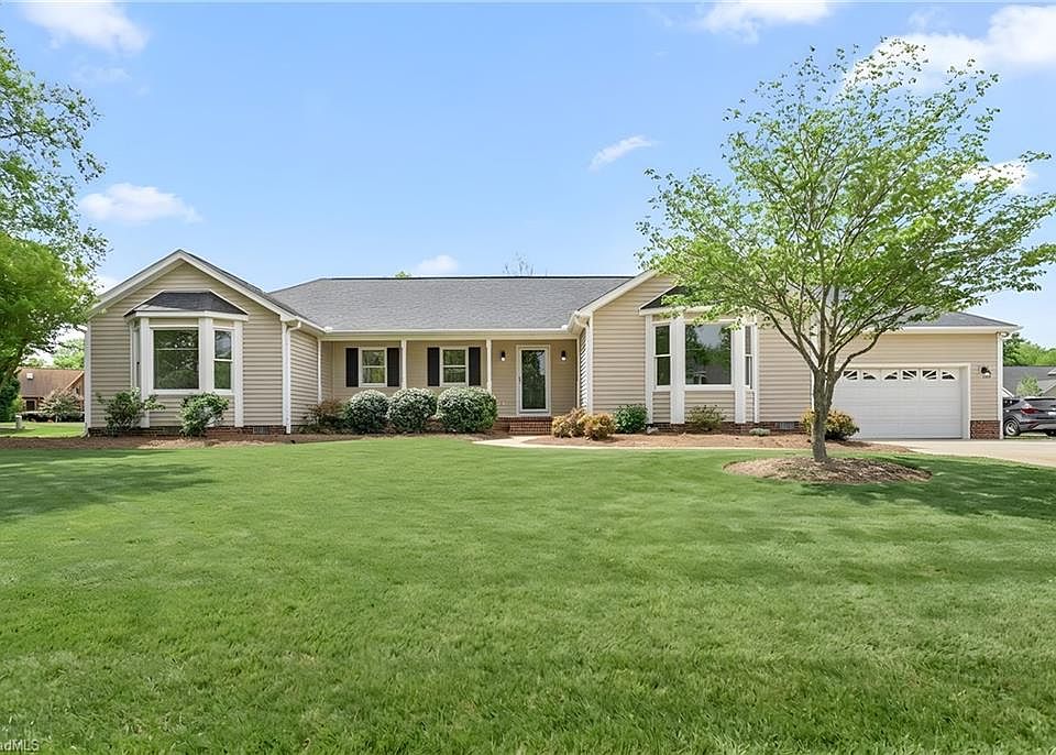 1st image of 405 Timbergate Dr