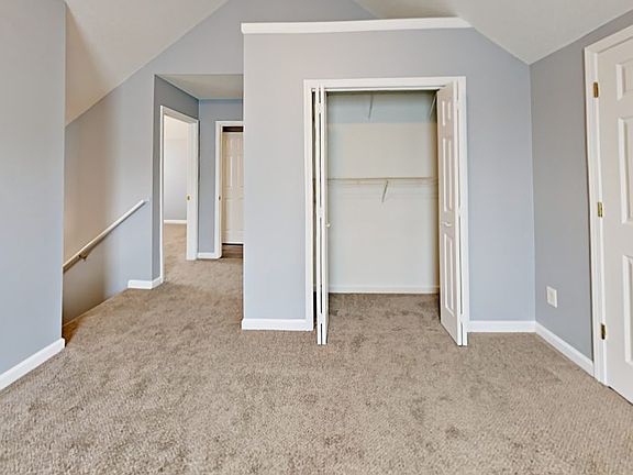 4th image of 2211 Tuley Dr