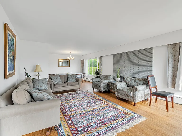 4514 Bellevue Dr — Photo 5