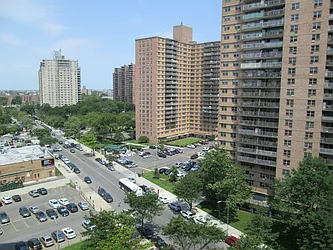Sold by Thomas Lipovetsky, LREB