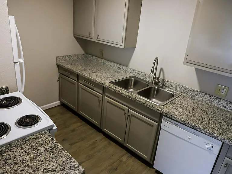 Unit Photo