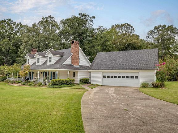 2nd image of 309 Connie Lynne Dr