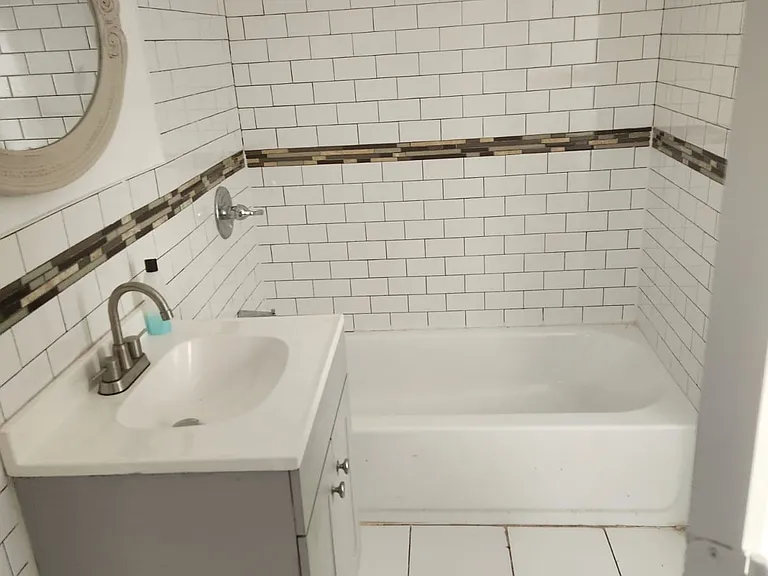 139 Glen Ave #1 — Photo 10