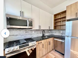 283 Webster Ave #1F, Jersey City, NJ 07307