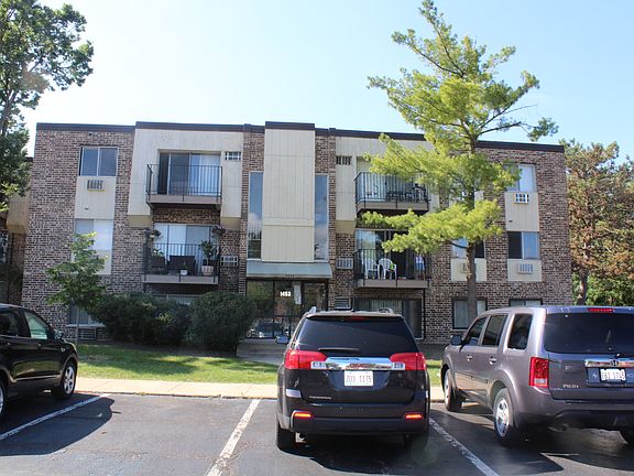 2nd image of 1453 N Winslowe Dr Unit 304
