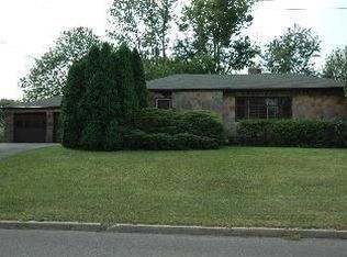 1601 E Southern Ave, Beech Grove, IN 46107