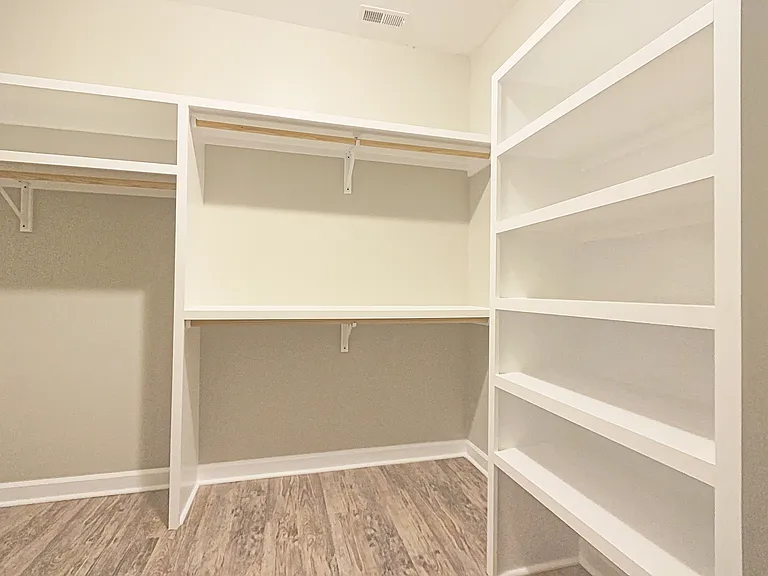 602 Princess Anne Cir — Photo 17