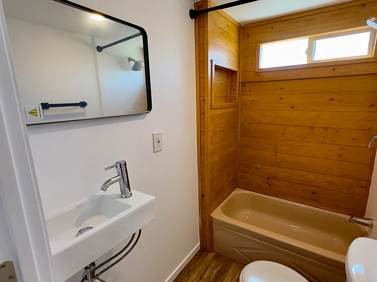 11355 Western Ave #B — Photo 8