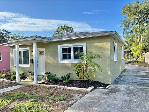 3rd image of 850 47th Ave N