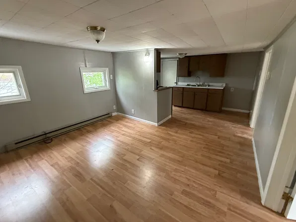 250 W 5th St Unit 1, Oswego, NY 13126