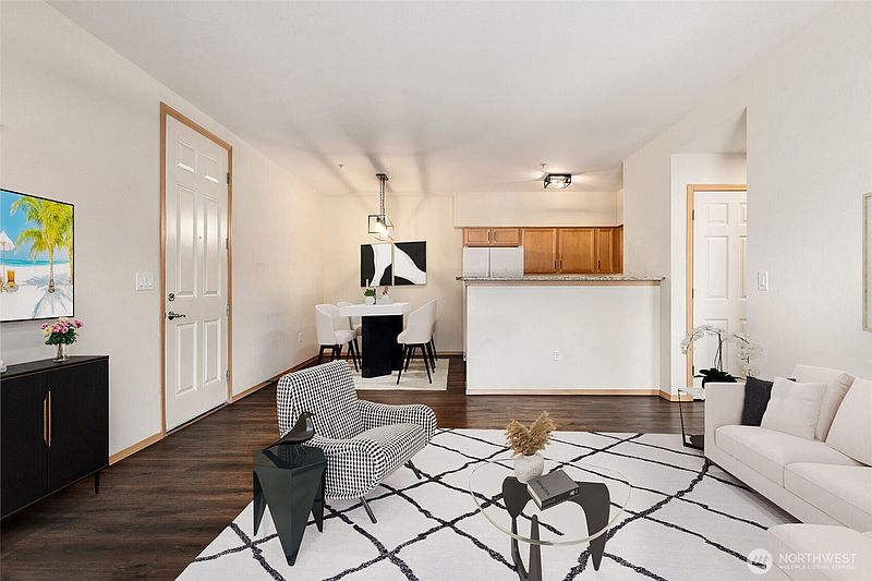 3rd image of 18615 101st Avenue Ct E #262