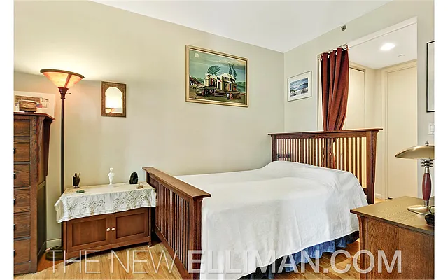 Sold by Douglas Elliman | media 10