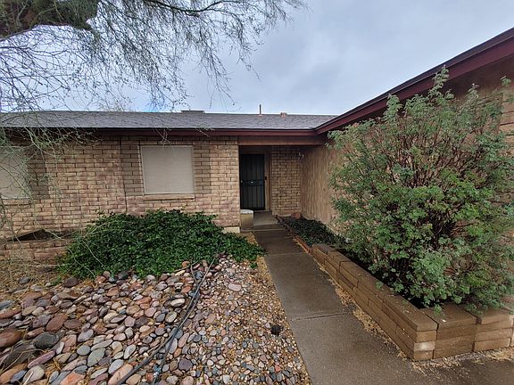 2nd image of 2132 S Buena Vista Dr