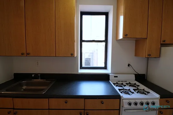 Rented by Property Link Mgmt, LLC | media 18