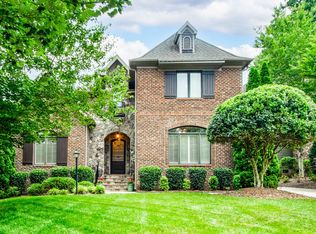 813 Verney Ln, Charlotte, NC 28226