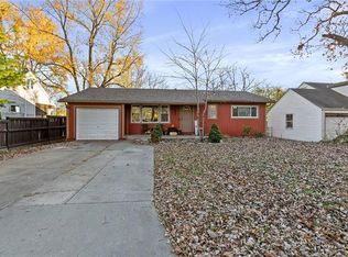 809 NE 42nd Ter, Kansas City, MO 64116