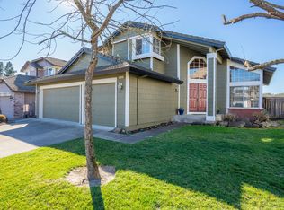 9520 Wellington Cir, Windsor, CA 95492