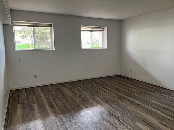 3rd image of 5314 46th Ave #104