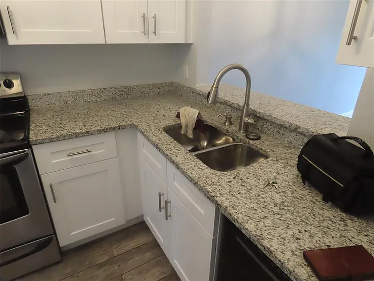 104 Creekside Way — Photo 5