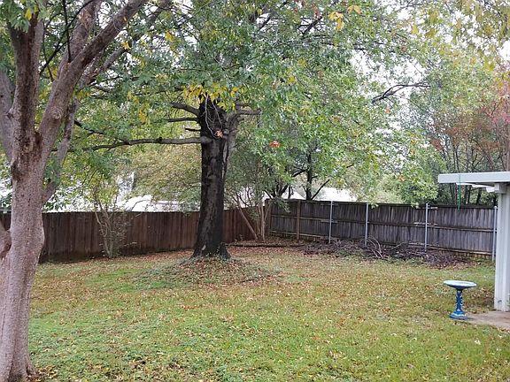 3rd image of 2203 McDowell Dr