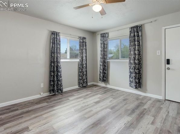 colorado-springs-colorado-13592845 picture