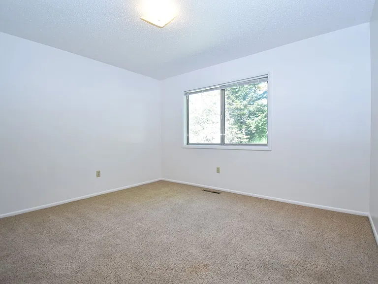 411 N 16th Ave #A — Photo 16