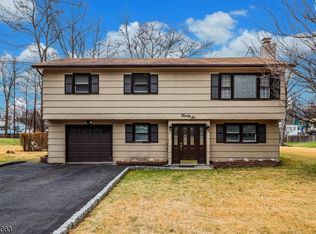 26 Lincoln Ave, Ogdensburg, NJ 07439