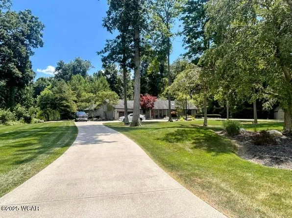 8304 Kruse Rd, Wapakoneta, OH 45895