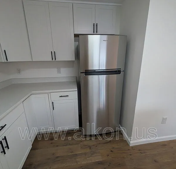 949 Perry Hwy #2 — Photo 5