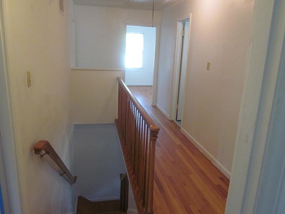 3rd image of 6801 Summerlin Pl