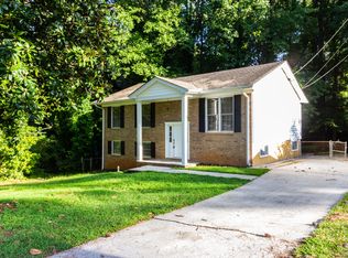 351 Pineland Rd SW, Mableton, GA 30126