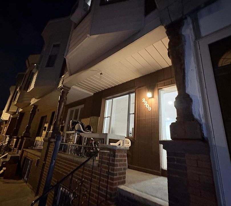 1st image of 2209 S Hemberger St