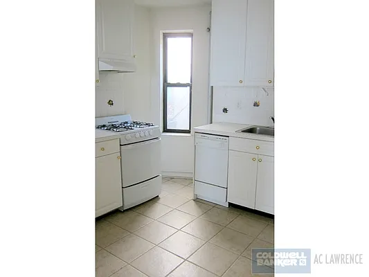 Rented by Aclawrence | media 4