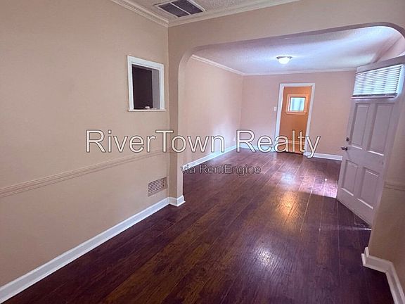 4th image of 1297 S Prescott St